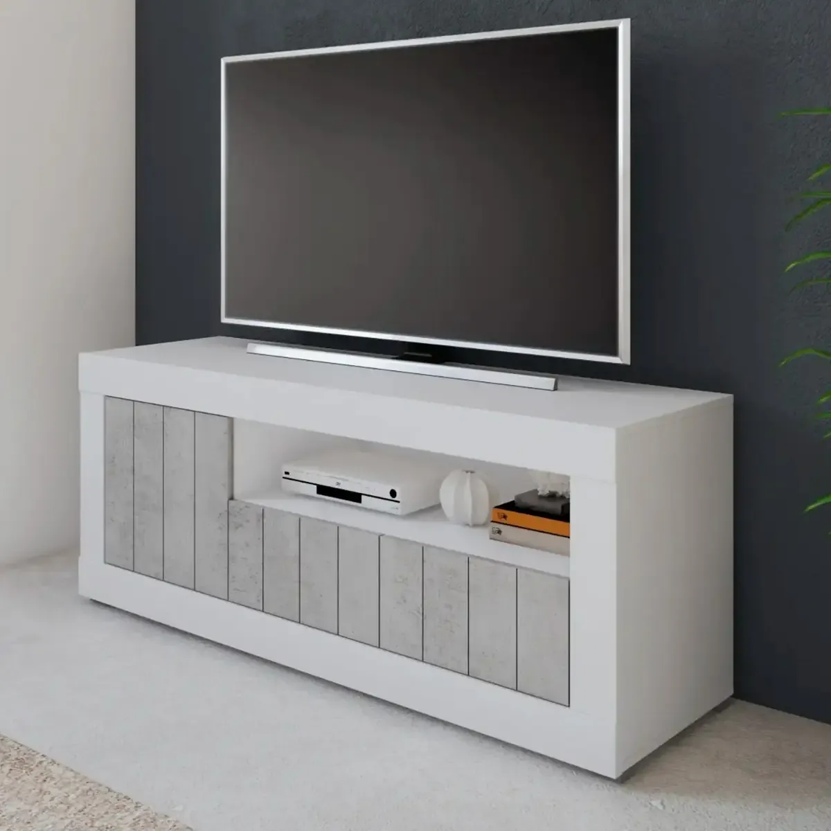 Mobile TV Basso In Melaminico Con Anta Laterale E A Ribalta Vano A Giorno Ripiani Mensole Interne Design Moderno Senza Maniglie Soggiorno Living Salotto 136.9 x 41.8 x 56 Cm Bianco e Grigio Cemento