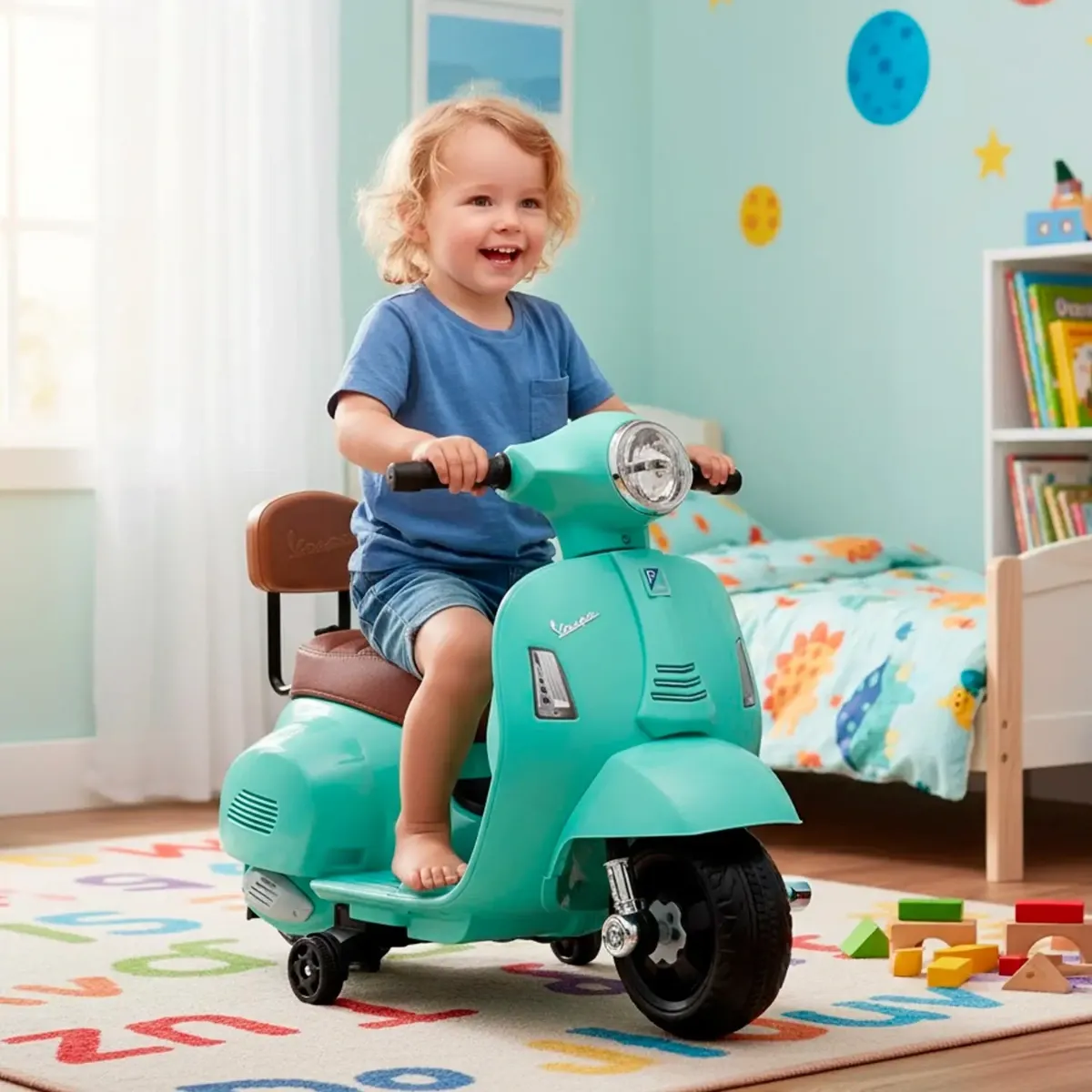 Moto Elettrica per Bambini Mini Vespa GTS Piaggio 6V Scooter con Licenza Ufficiale Sedile in Pelle e Schienale Luci e Suoni Realistici Batteria Ricaricabile e Caricatore 18 - 36 Mesi
